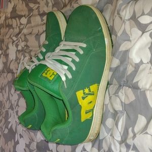 Vintage DC Shoes. Men's Size 13